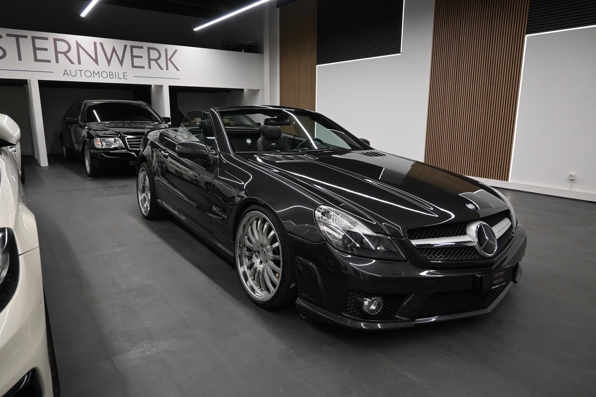 MERCEDES-BENZ SL 65 AMG Automatic-showroom-element-2