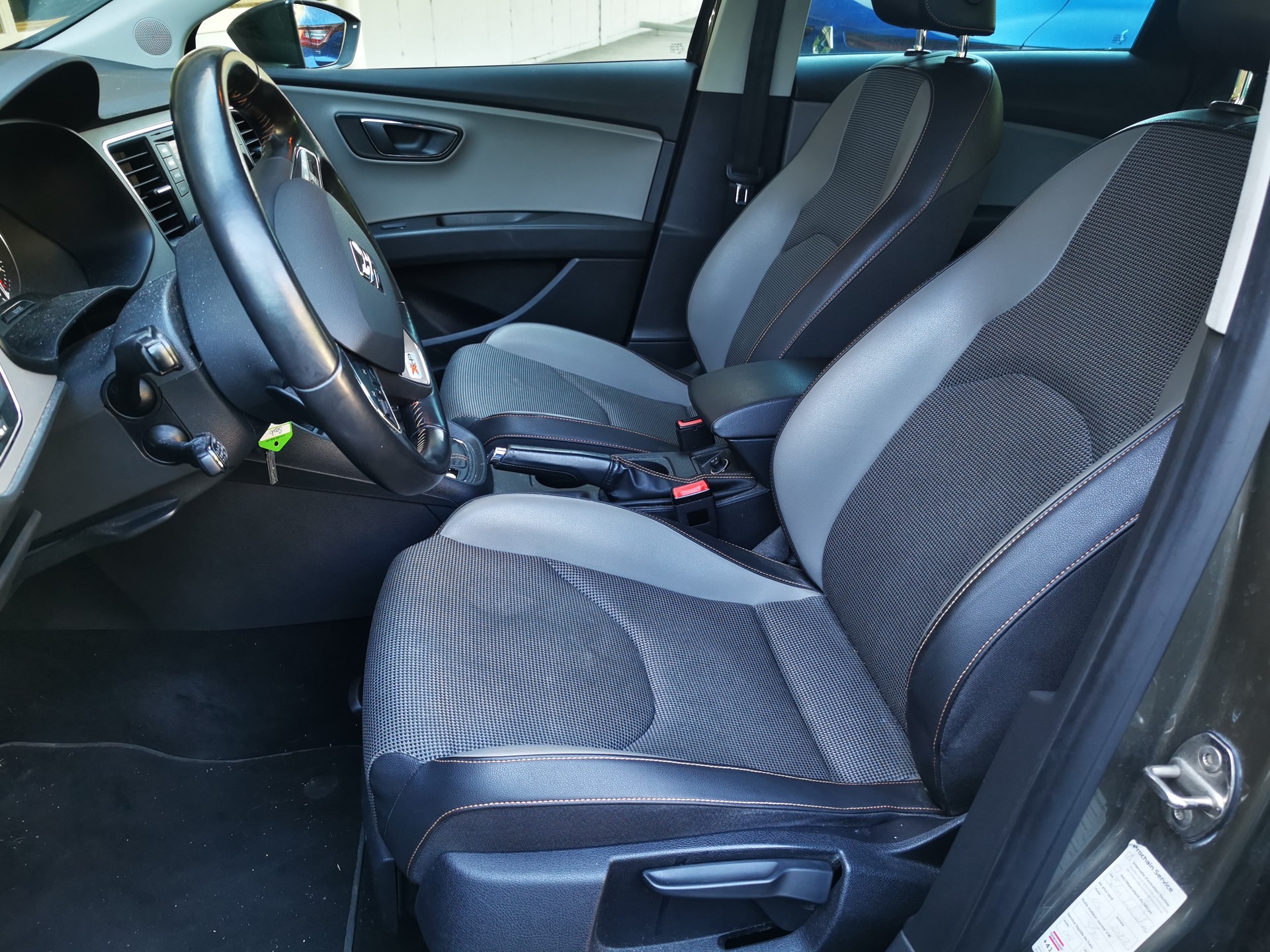 SEAT Leon ST 2.0 TDI X-Perience 4Drive DSG-image-10