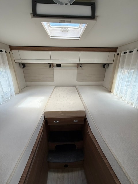 PILOTE P746GJ Expression-image-14