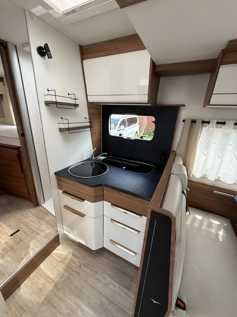 PILOTE P746GJ Expression-image-8
