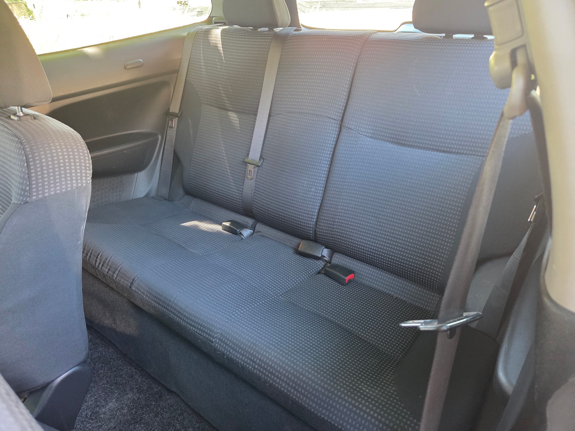 HONDA Civic 1.4i LS-image-6