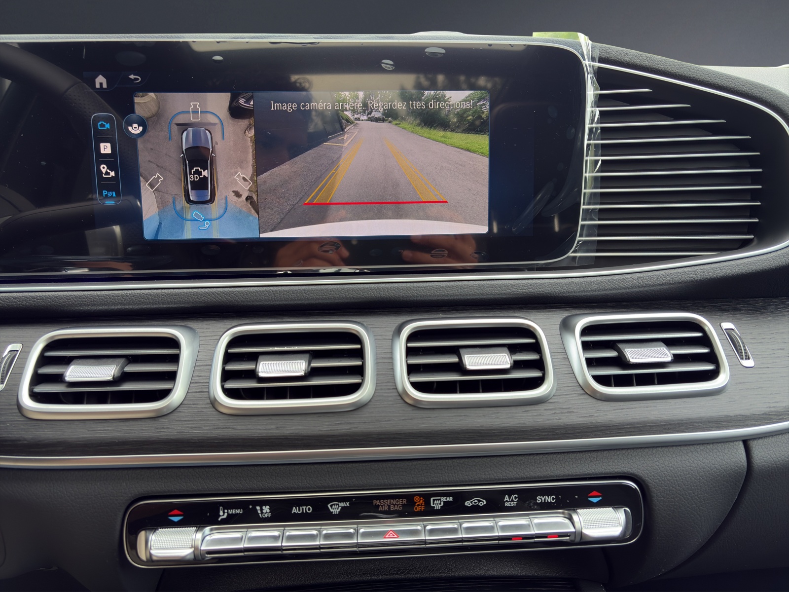 MERCEDES-BENZ GLE 300 d 4Matic 9G-Tronic-image-16