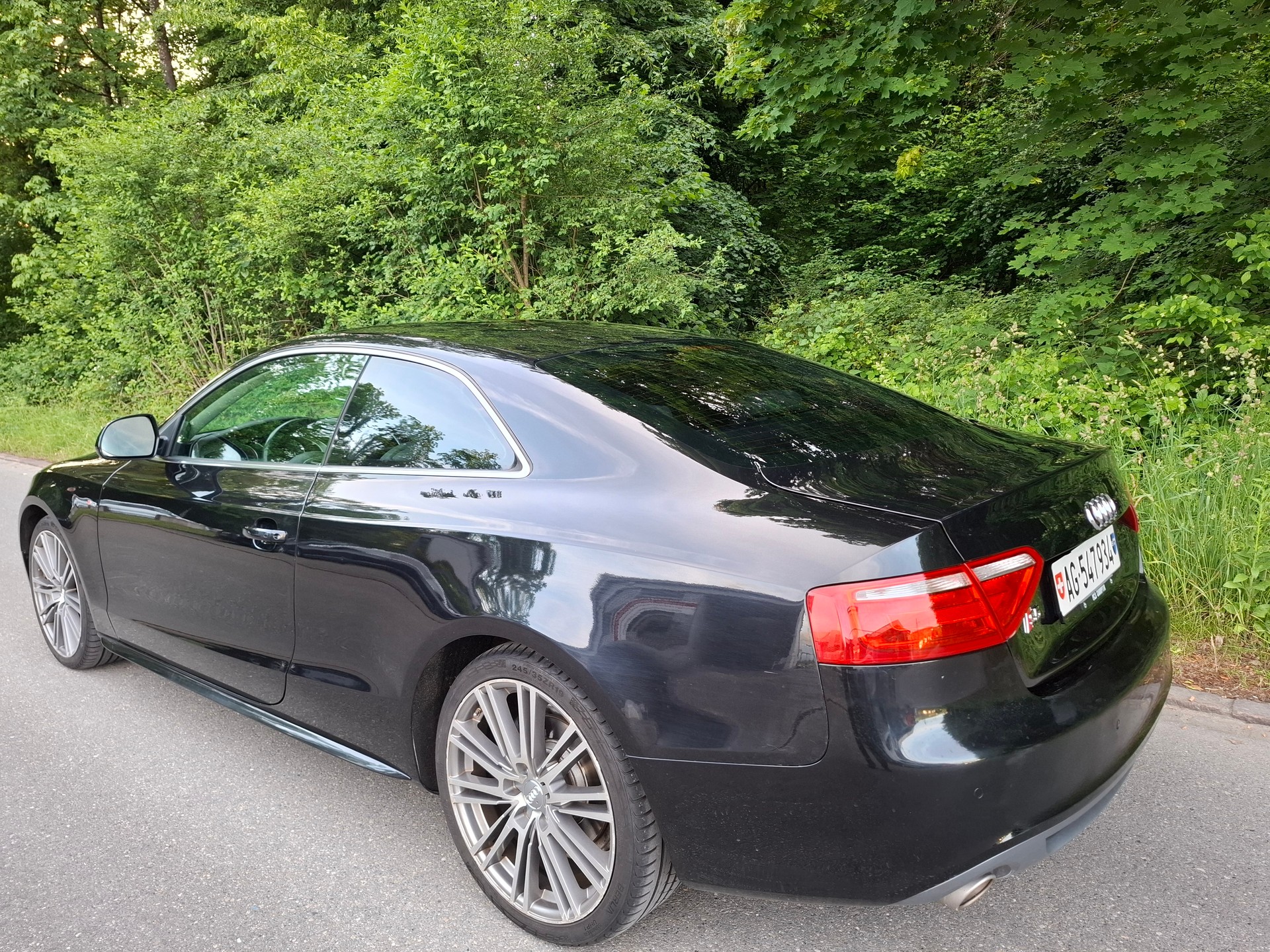 AUDI A5 Coupé 2.7 TDI multitronic-image-9
