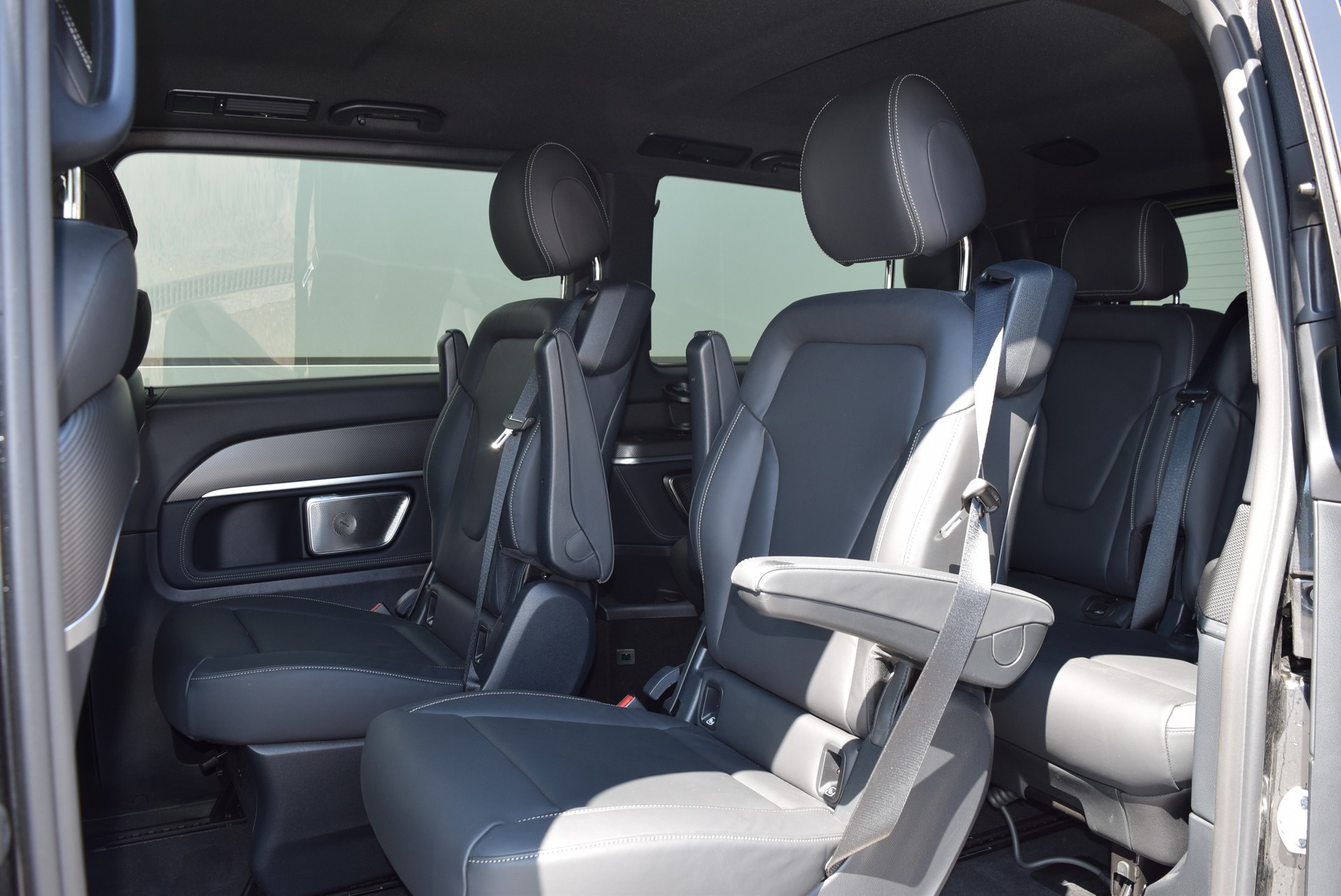 MERCEDES-BENZ V 300 d lang Style 9G-Tronic-image-8