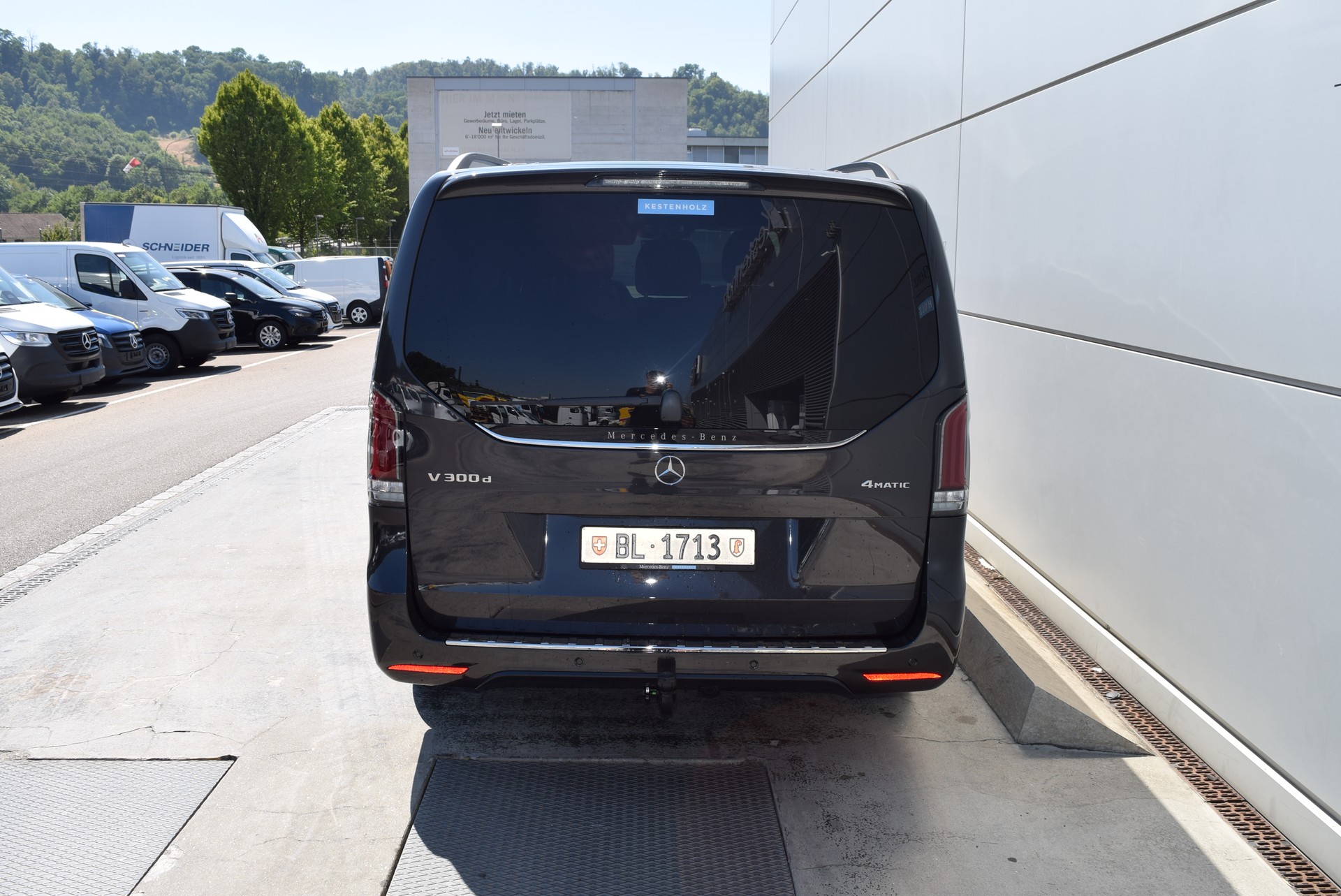 MERCEDES-BENZ V 300 d lang Style 9G-Tronic-image-4