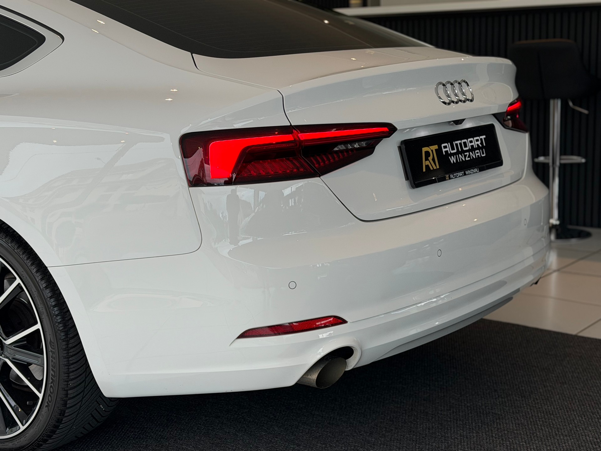 AUDI A5 Sportback 2.0 TFSI S-tronic **AHK**-image-10