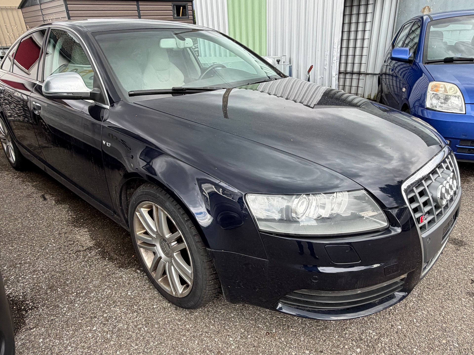 AUDI S6 Limousine 5.2 V10 quattro tiptronic-image-2