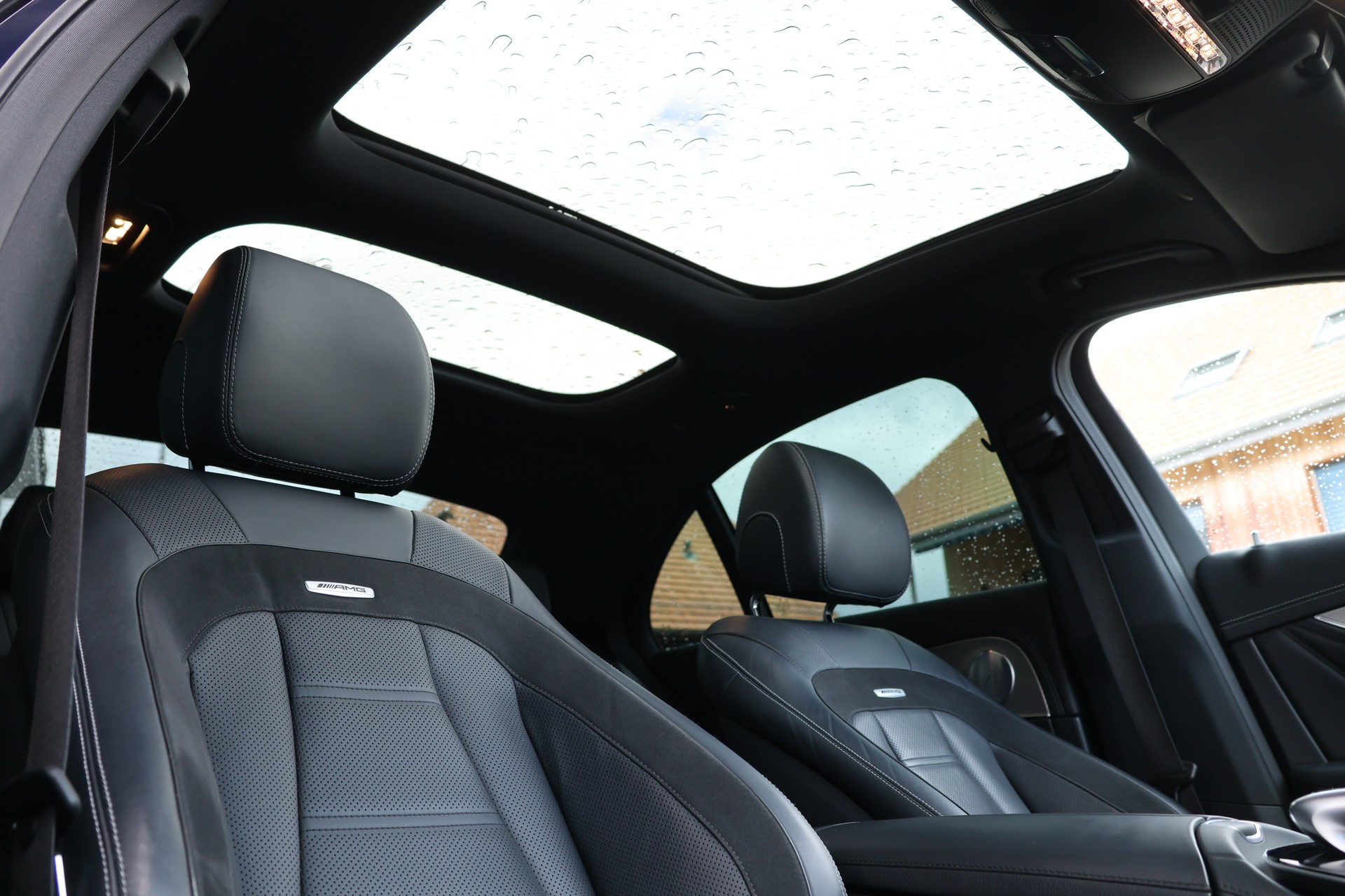 MERCEDES-BENZ E 43 AMG 4Matic 9G-Tronic (CH)-image-22