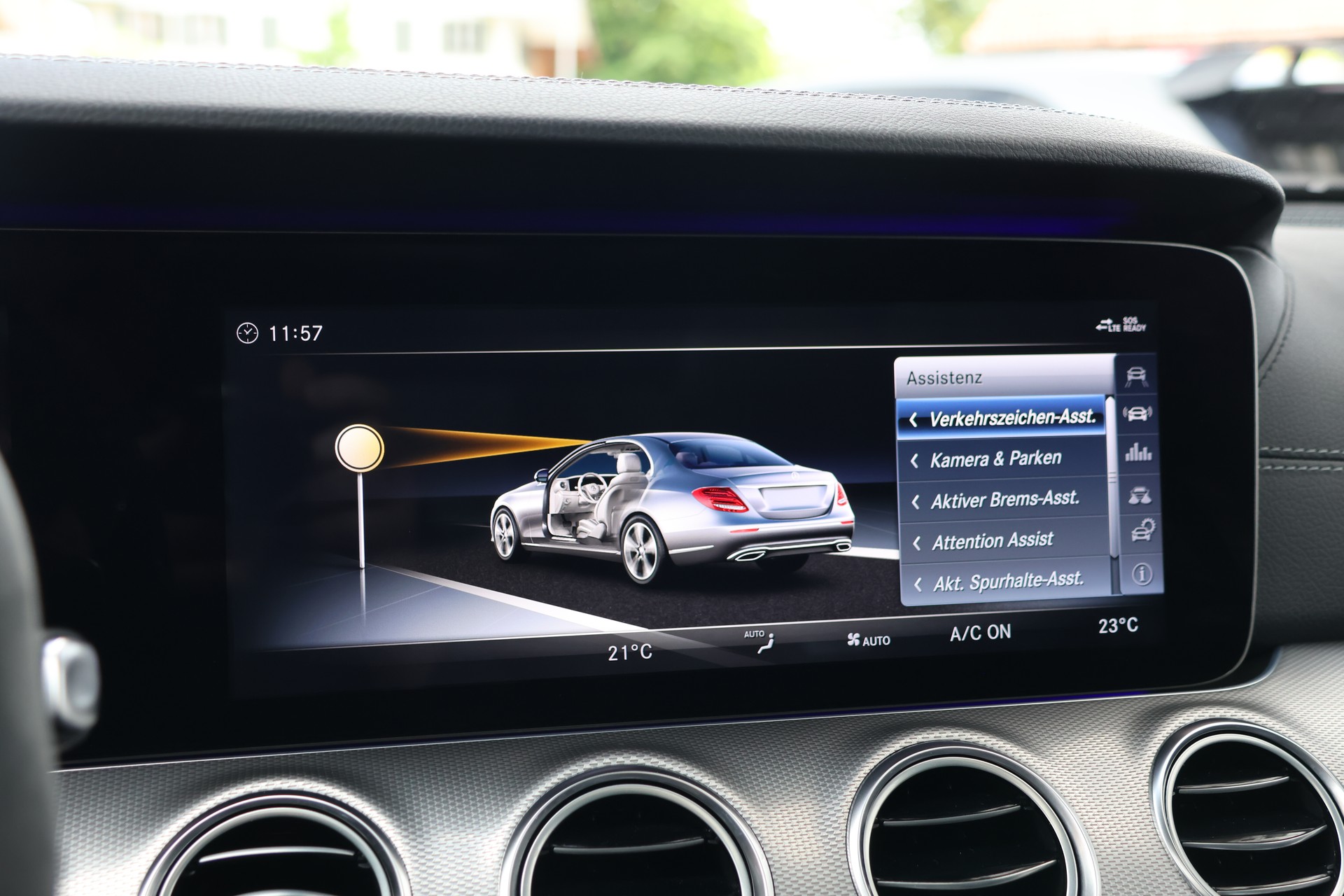 MERCEDES-BENZ E 43 AMG 4Matic 9G-Tronic (CH)-image-25