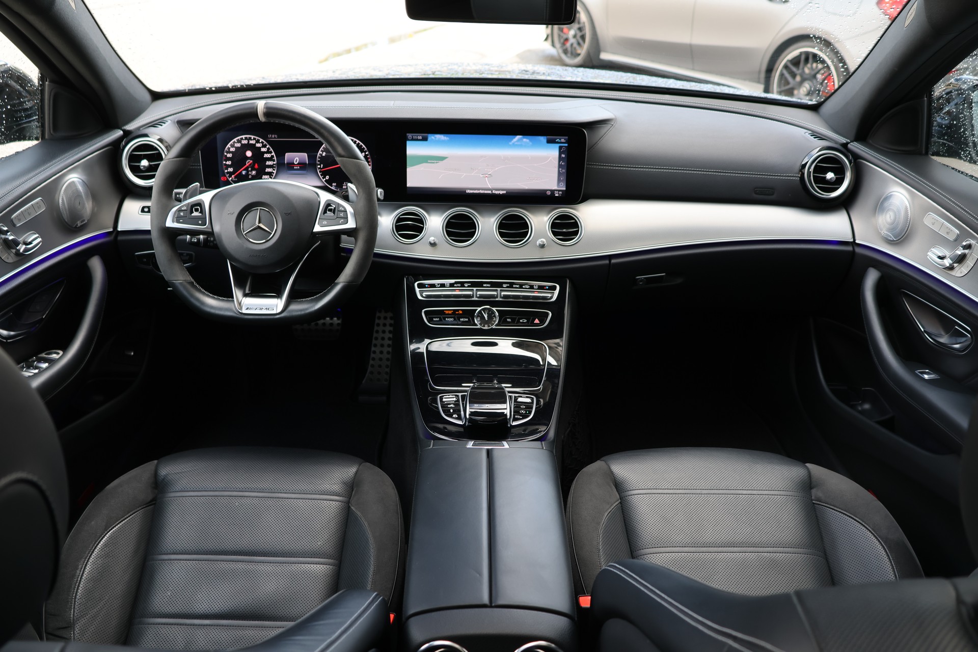 MERCEDES-BENZ E 43 AMG 4Matic 9G-Tronic (CH)-image-17