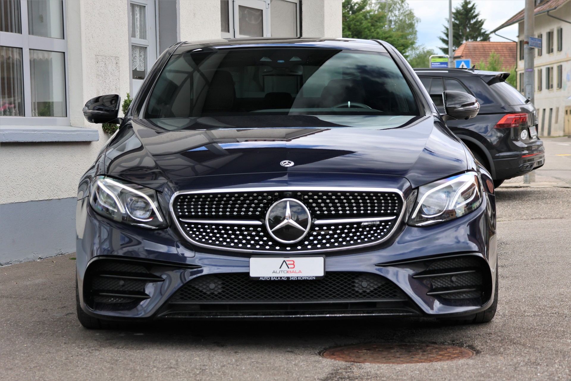 MERCEDES-BENZ E 43 AMG 4Matic 9G-Tronic (CH)-showroom-element-1