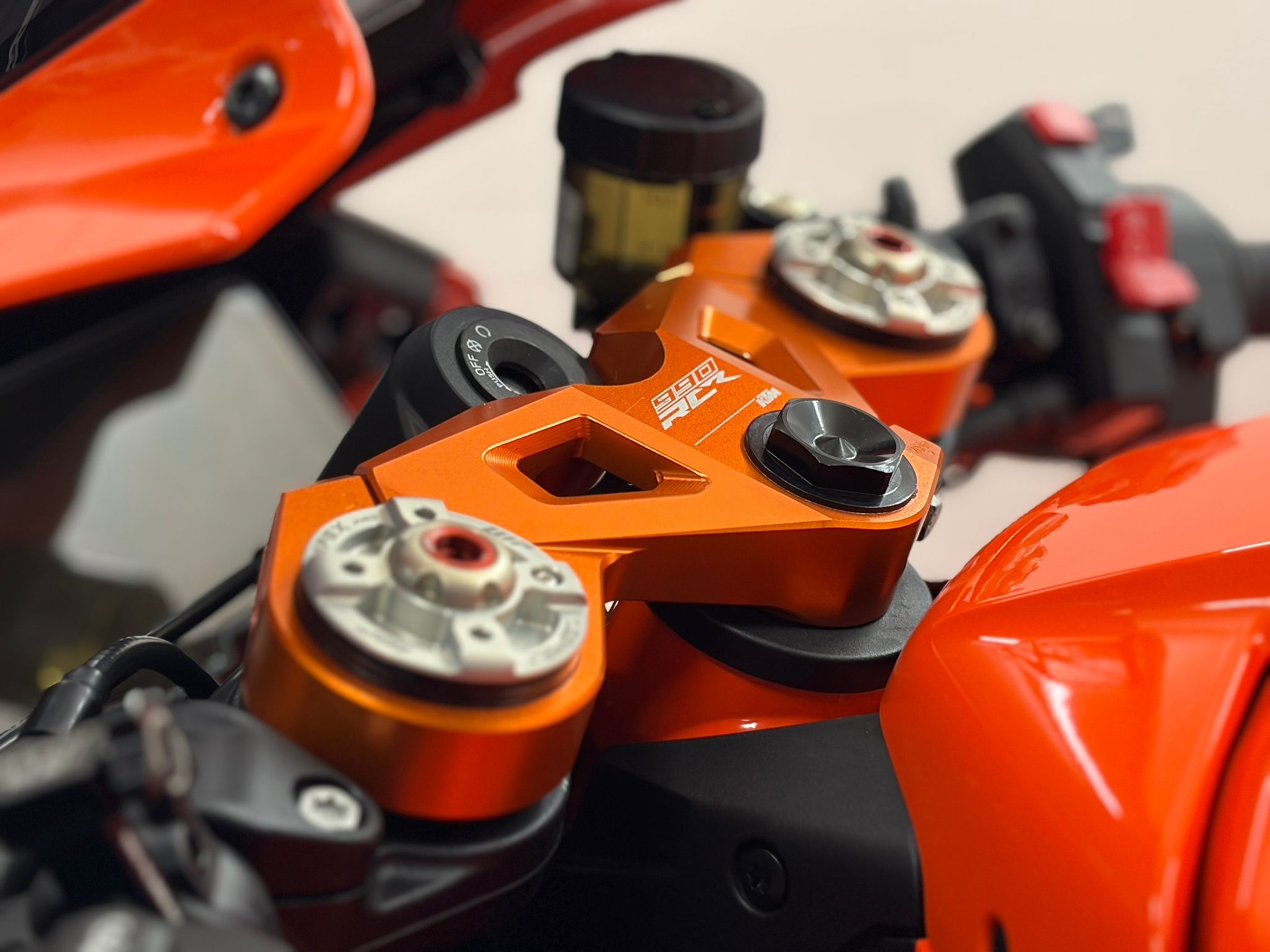 KTM RC 990 R SPEZIAL-image-10