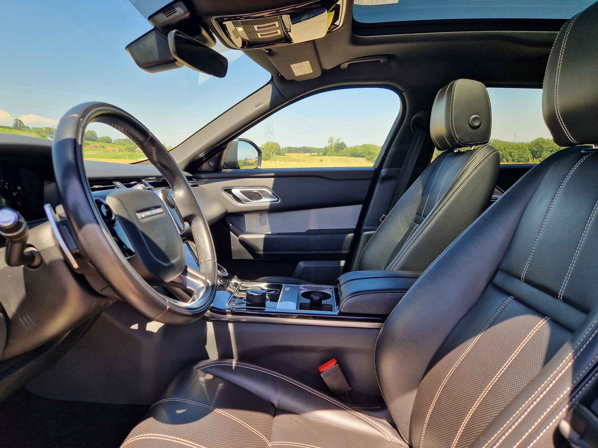 LAND ROVER Range Rover Velar R-Dynamic P 300 S Automatic-image-3