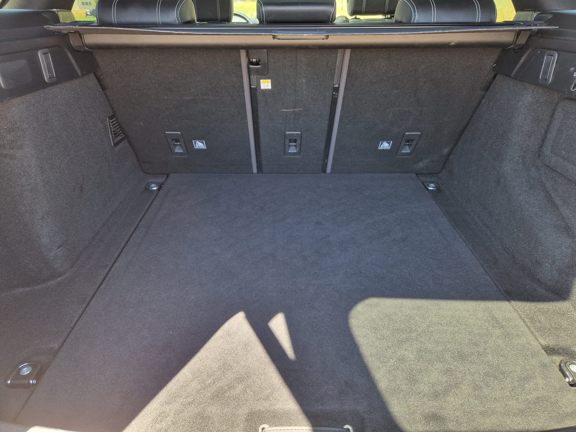 LAND ROVER Range Rover Velar R-Dynamic P 300 S Automatic-image-11