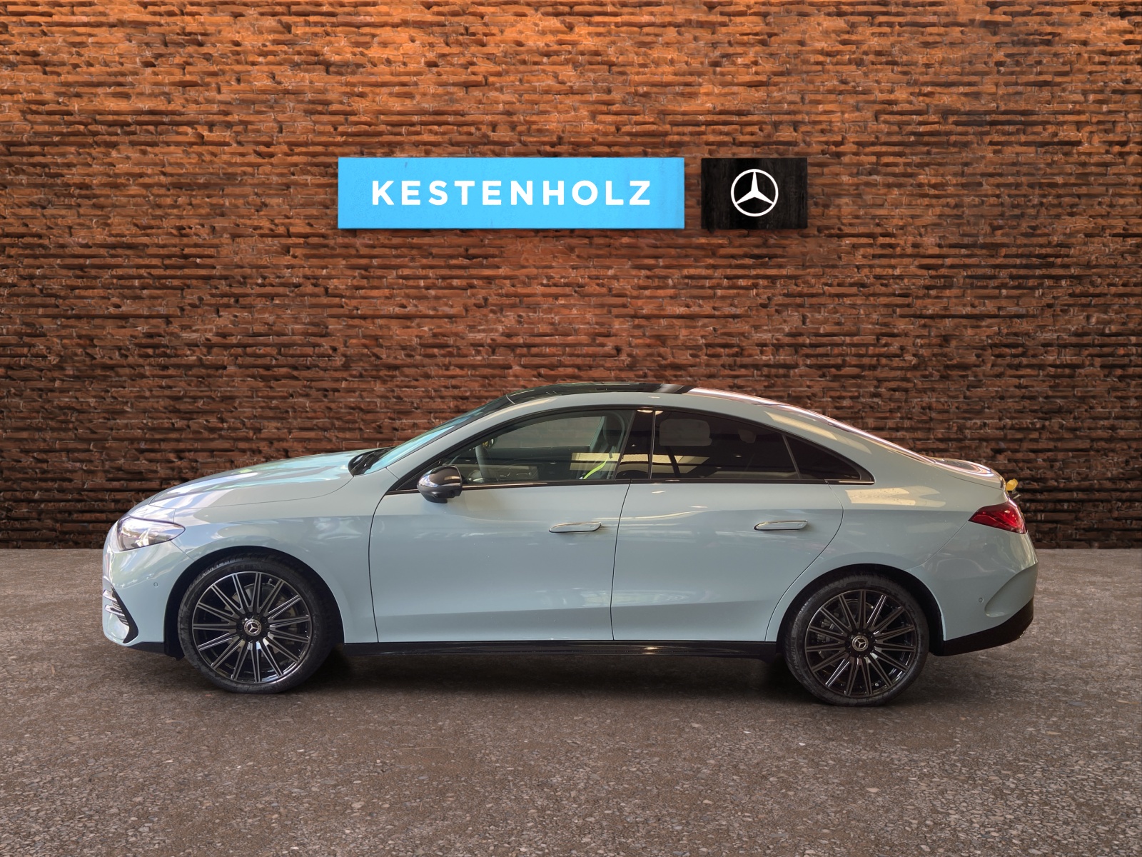 MERCEDES-BENZ CLA 350 4 Matic 85 kWh EQ