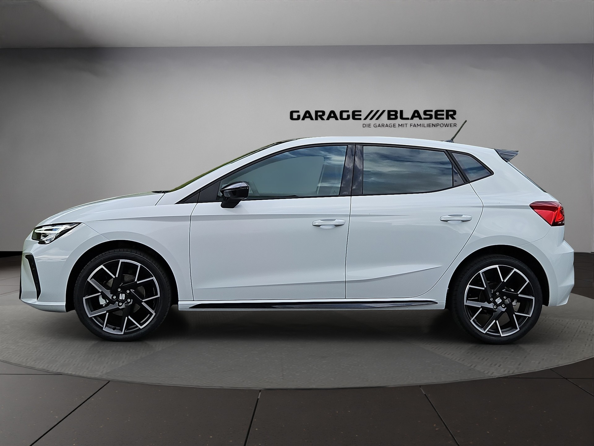 SEAT Ibiza 1.5 EcoTSI Move FR DSG-showroom-element-1