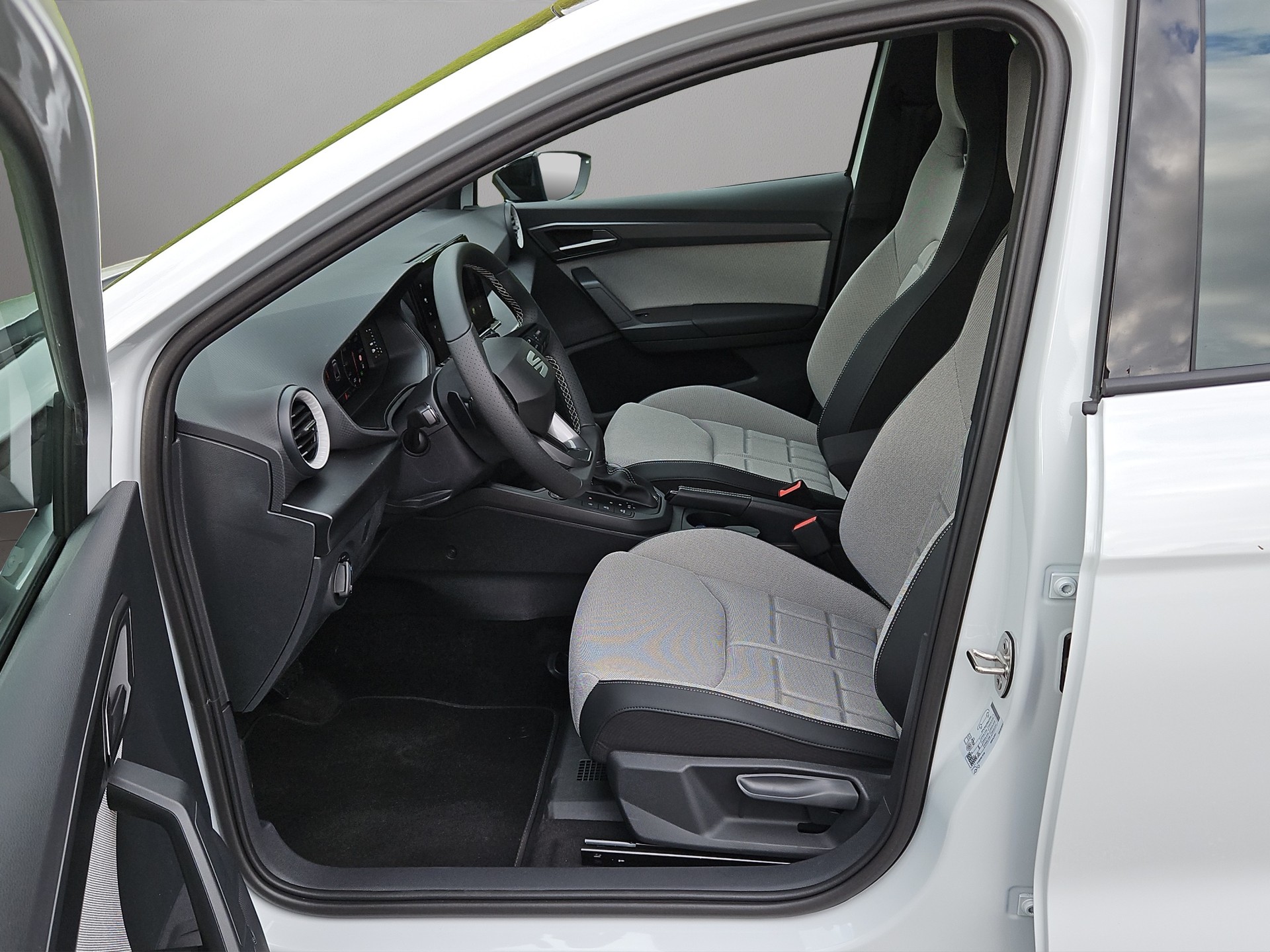 SEAT Ibiza 1.5 EcoTSI Move FR DSG-image-4