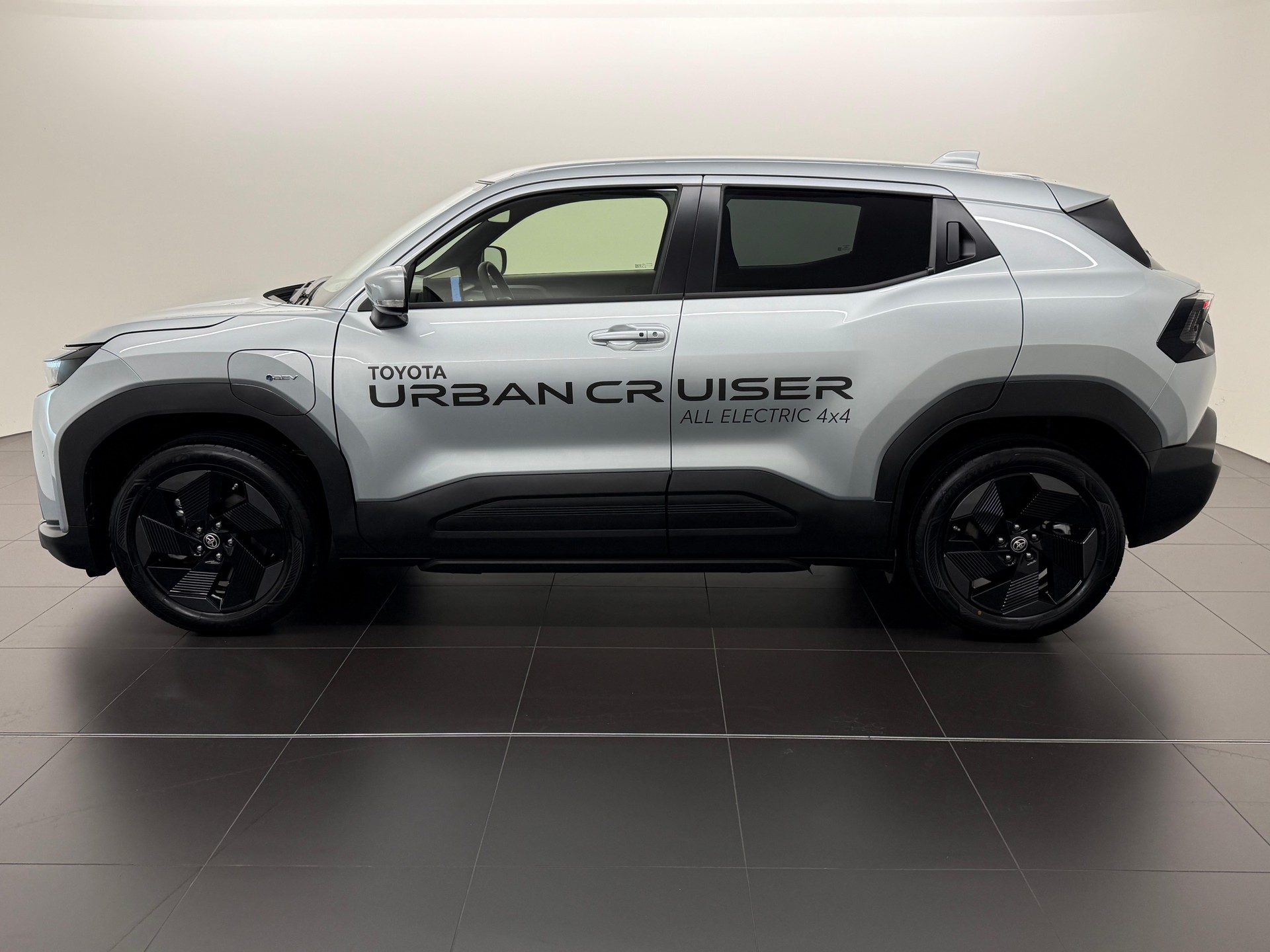 TOYOTA Urban Cruiser Trend AWD-showroom-element-2
