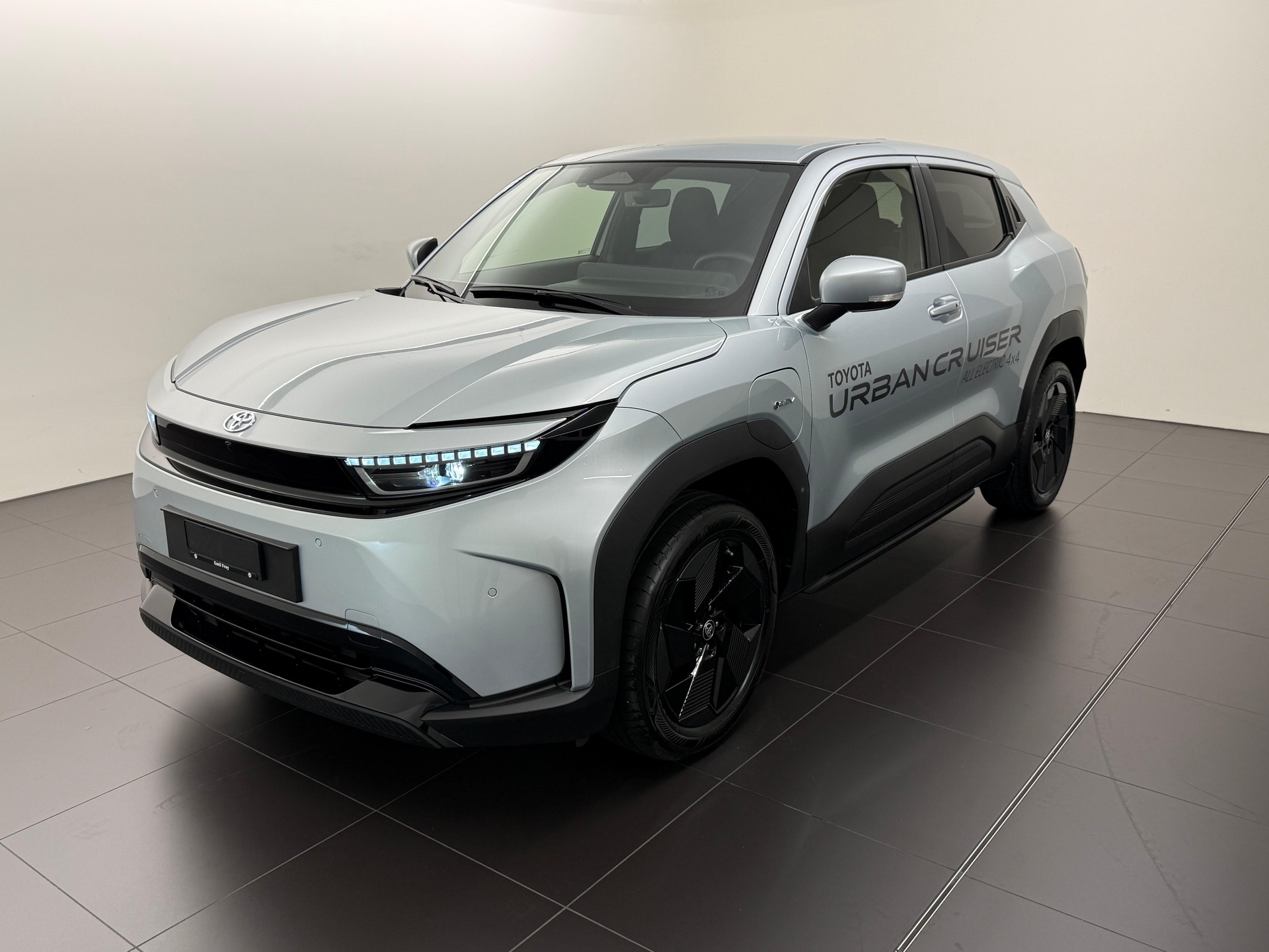 TOYOTA Urban Cruiser Trend AWD-showroom-element-1