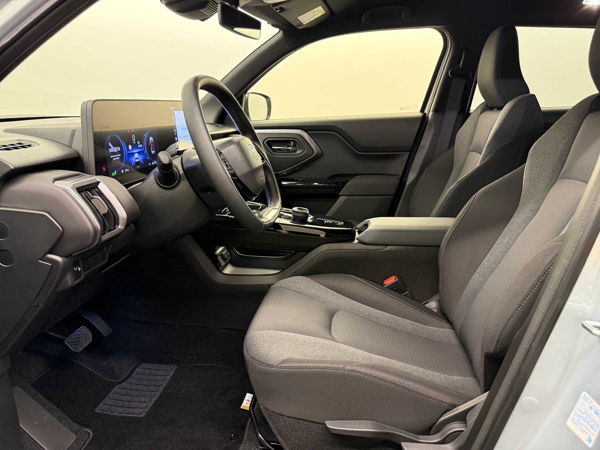 TOYOTA Urban Cruiser Trend AWD-image-15