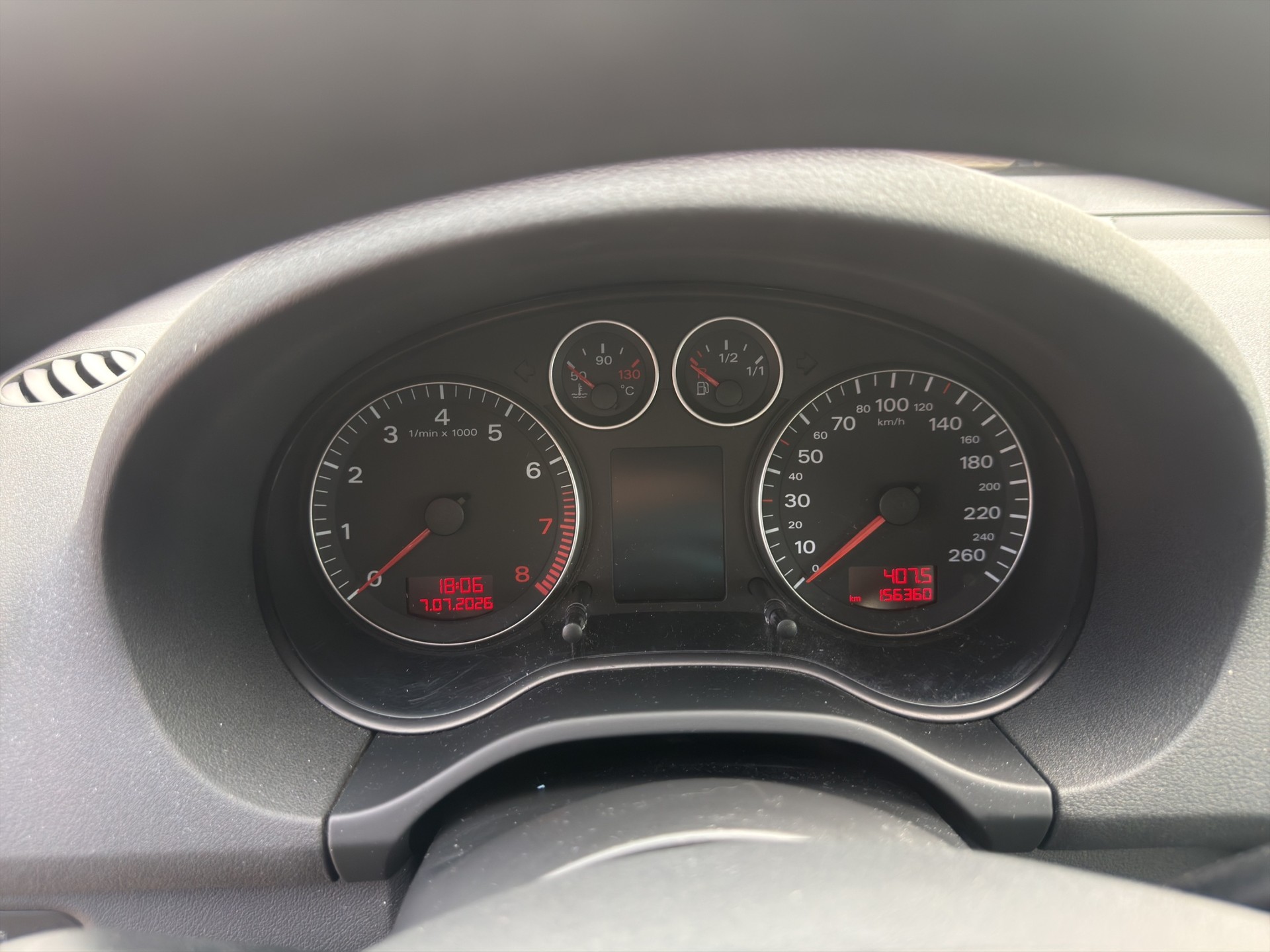 AUDI A3 1.6 Ambiente-image-9