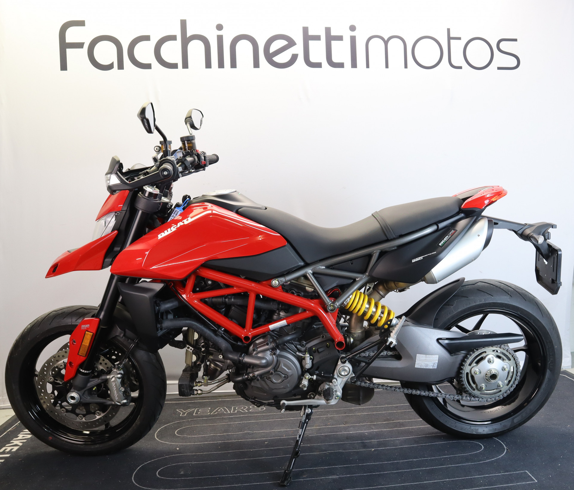 DUCATI Hypermotard 950-image-1