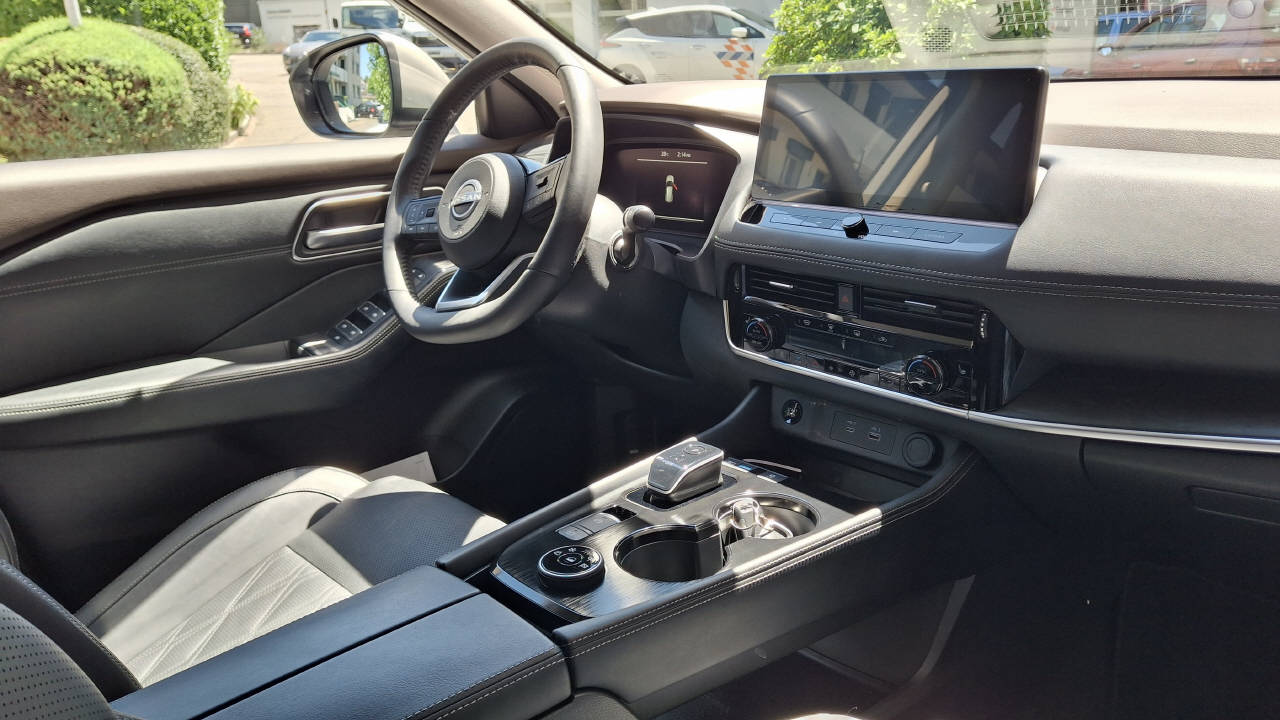 NISSAN X-Trail 1.5 VC-T Tekna+ e-4orce-image-7