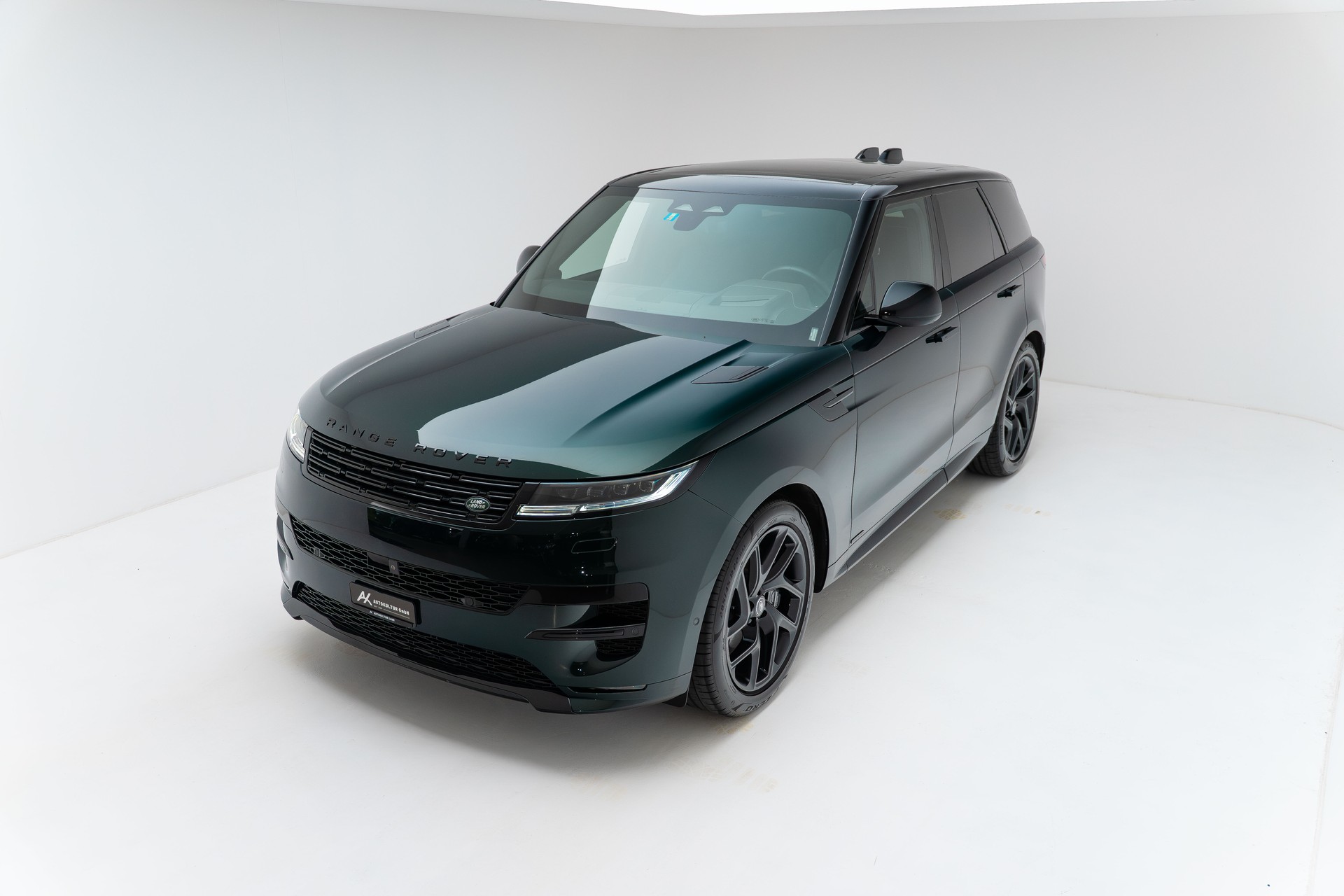 LAND ROVER Range Rover Sport P530 4.4 V8 Autobiography Automatic-showroom-element-2