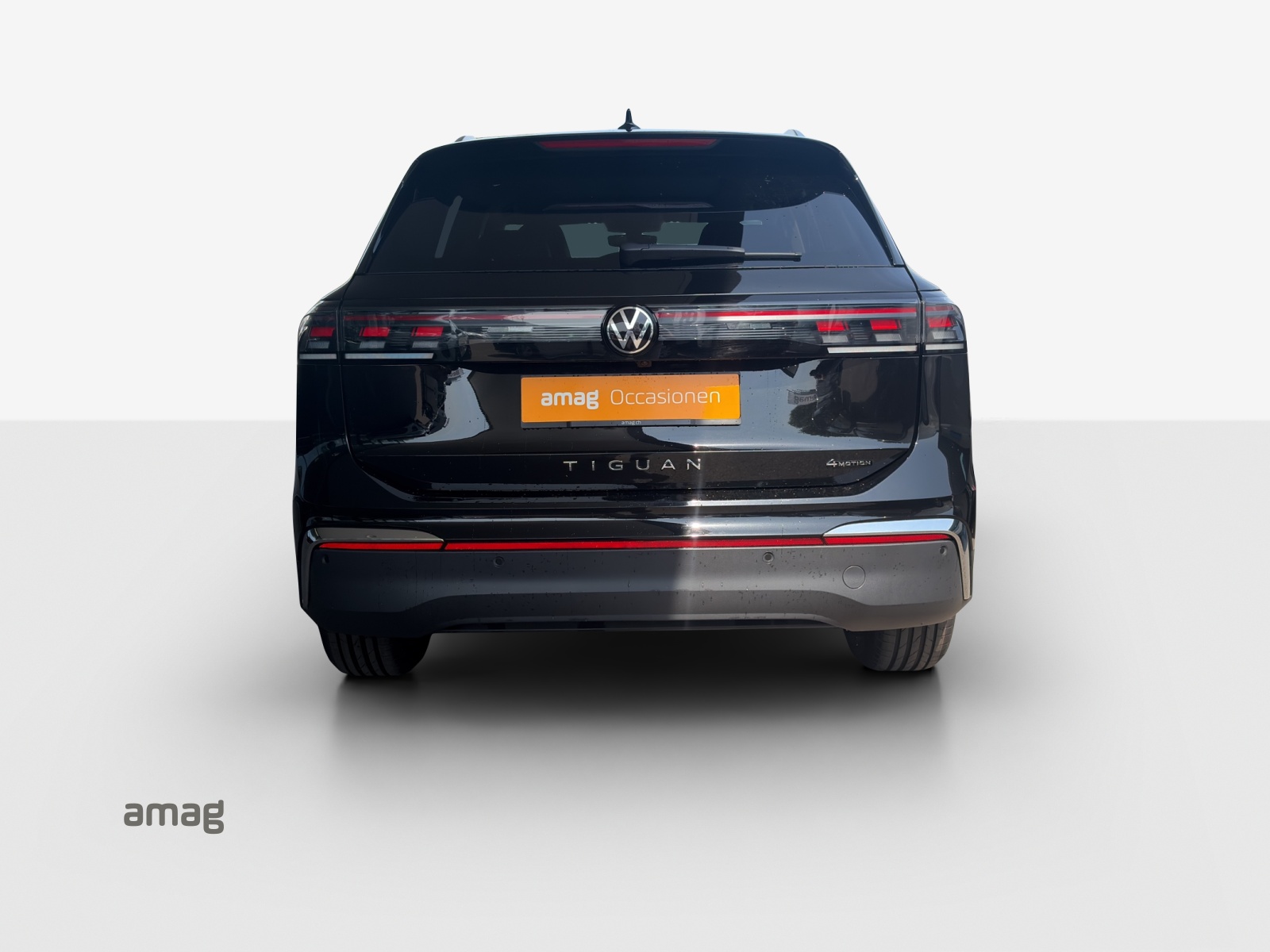 VW Tiguan 2.0 TSI DSG Elegance 4Motion-showroom-element-3