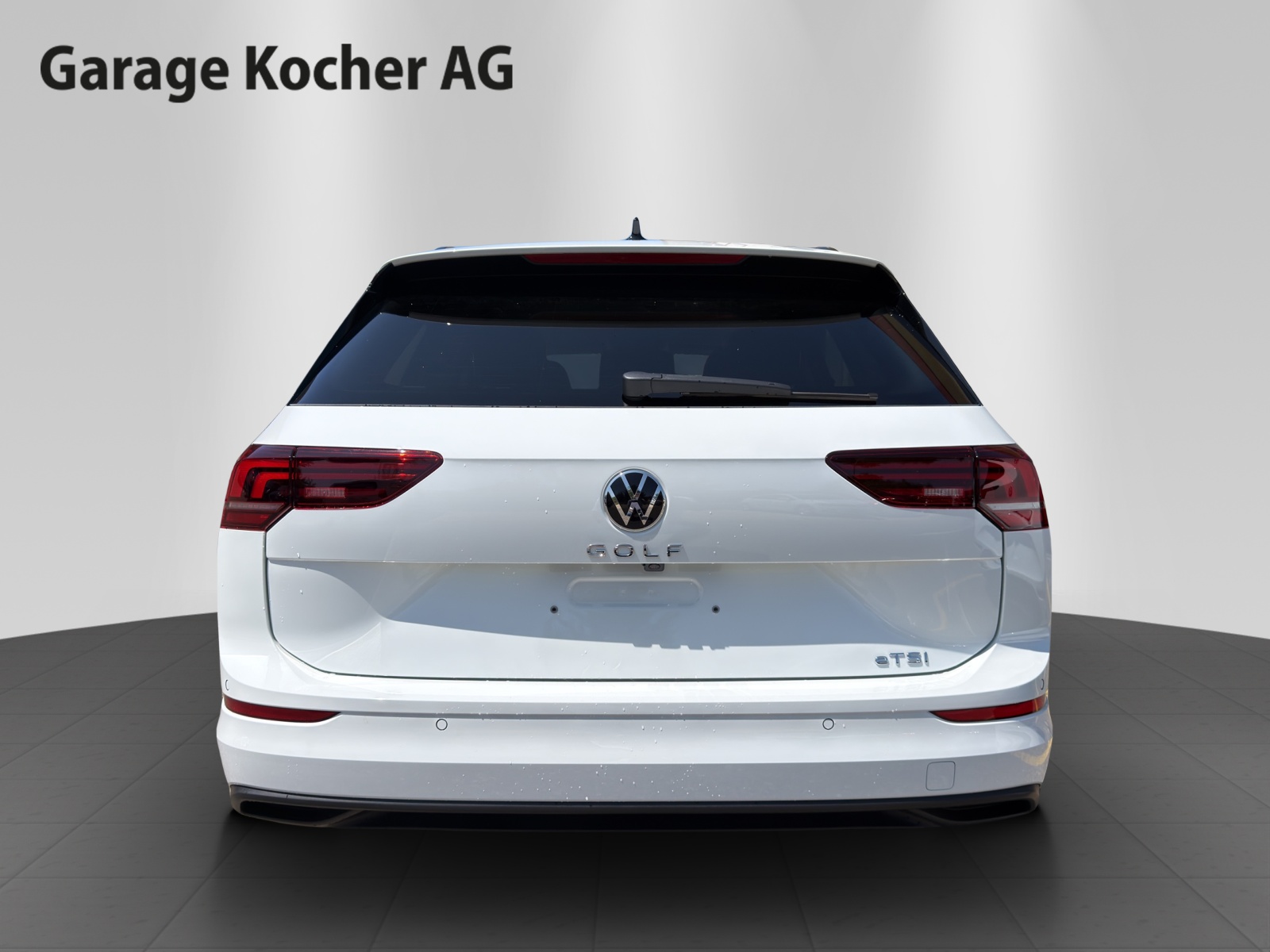 VW Golf Variant 1.5 eTSI mHEV Basis DSG-showroom-element-3