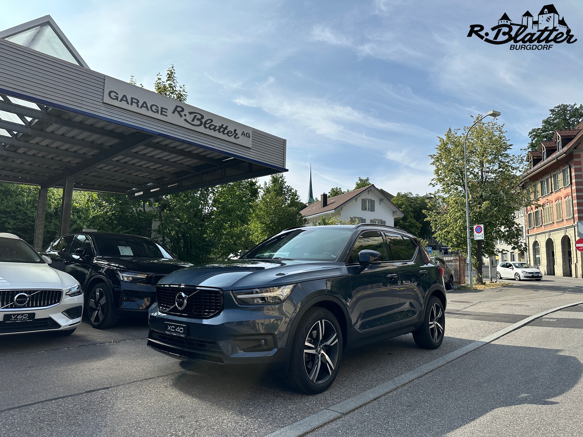 VOLVO XC40 B4 Benzin Mild Hybrid AWD R-Design Geartronic