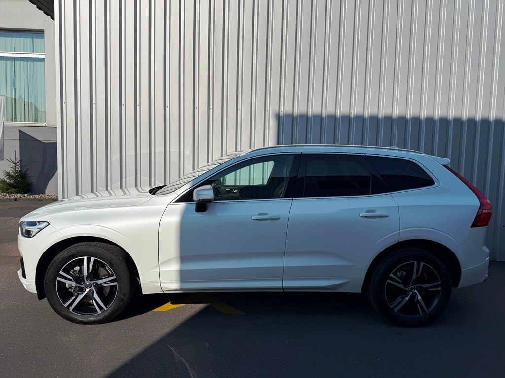 VOLVO XC60 D4 AWD R-Design Geartronic-showroom-element-2