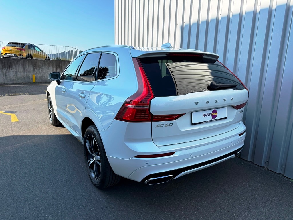 VOLVO XC60 D4 AWD R-Design Geartronic-showroom-element-3
