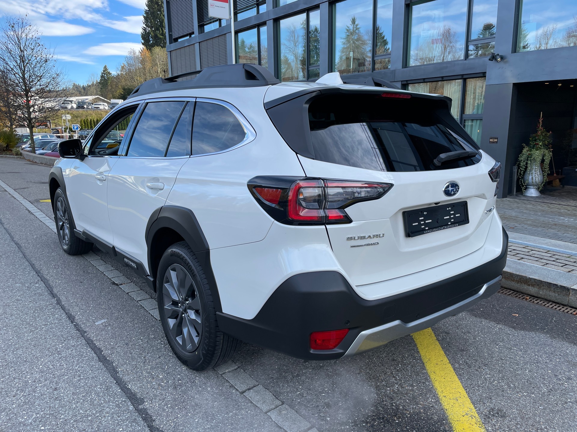 SUBARU Outback 2.5i Advantage AWD Lineartronic-image-7