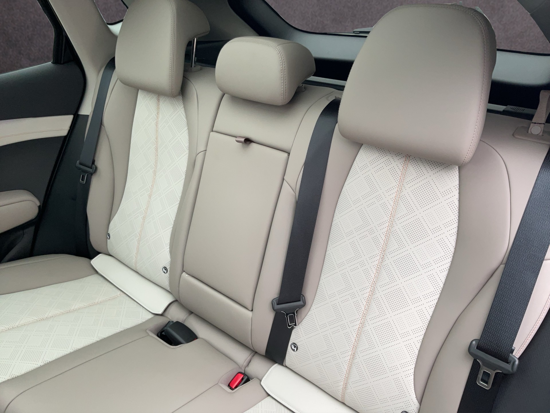 BYD Atto 3 EVO Excellence AWD-image-14