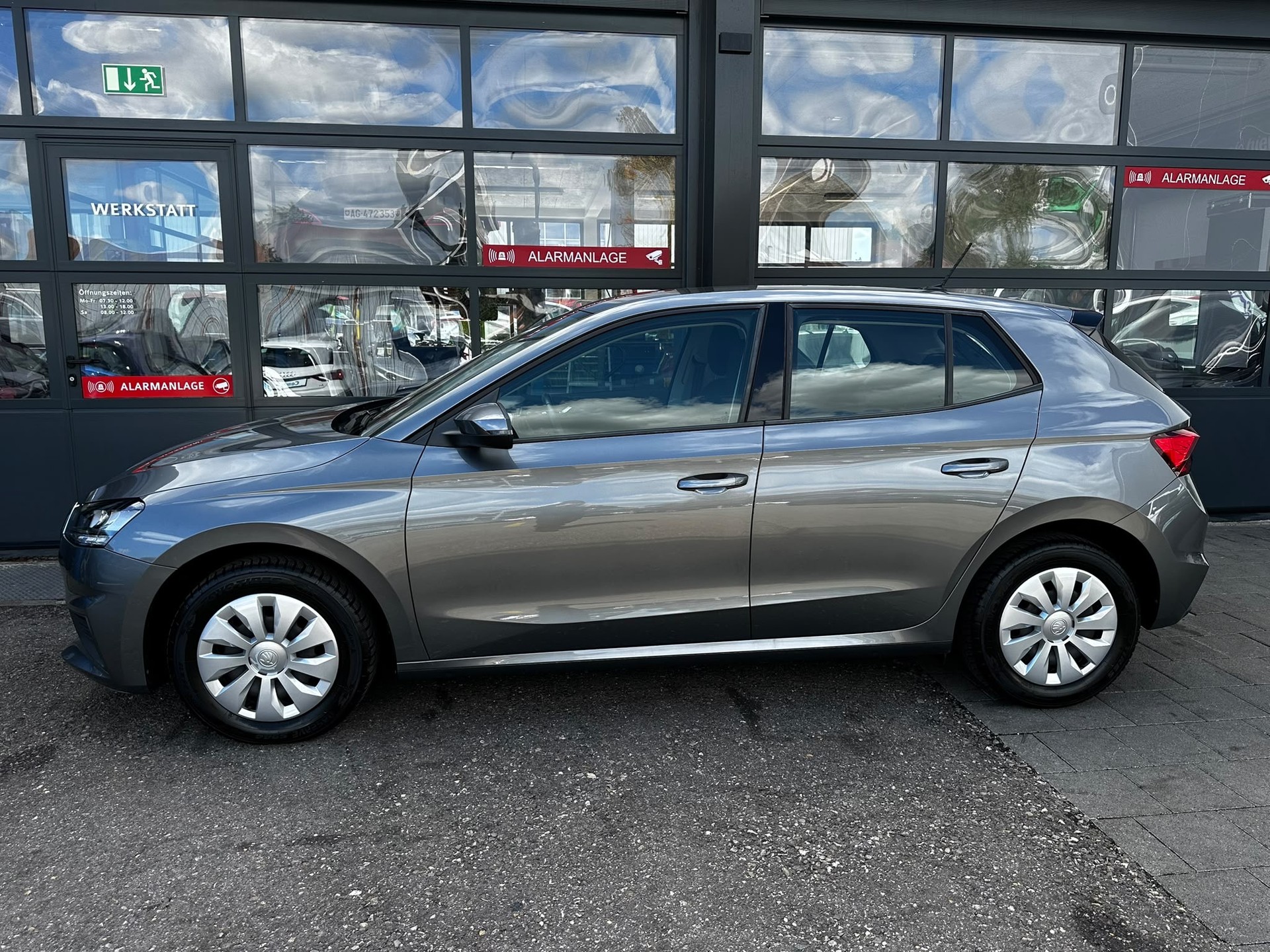 SKODA Fabia 1.0 MPI Active-showroom-element-3