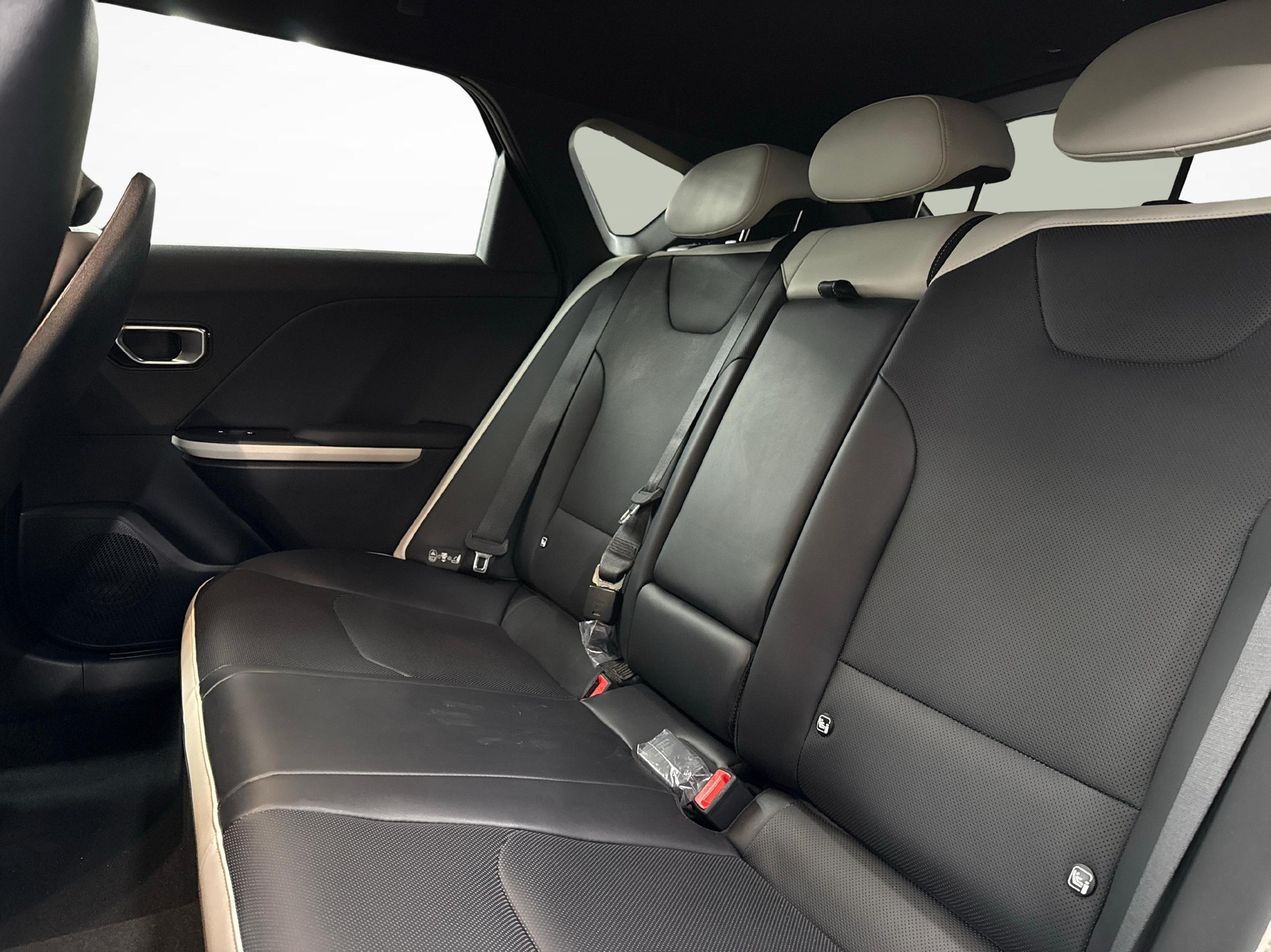 KIA K4 1.6 T-GDi GT-Line-image-10