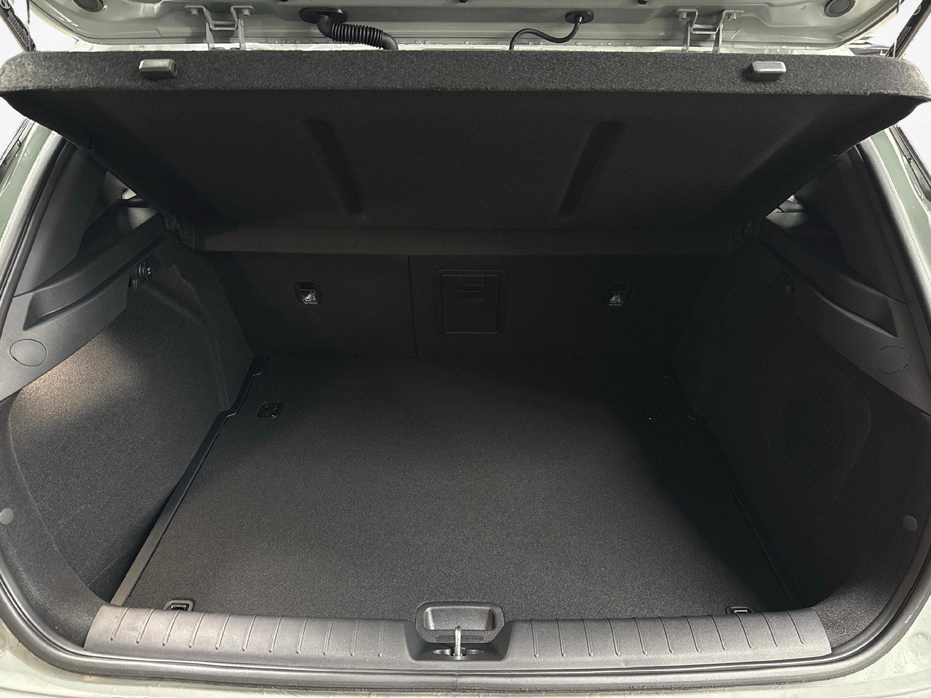 KIA K4 1.6 T-GDi GT-Line-image-11