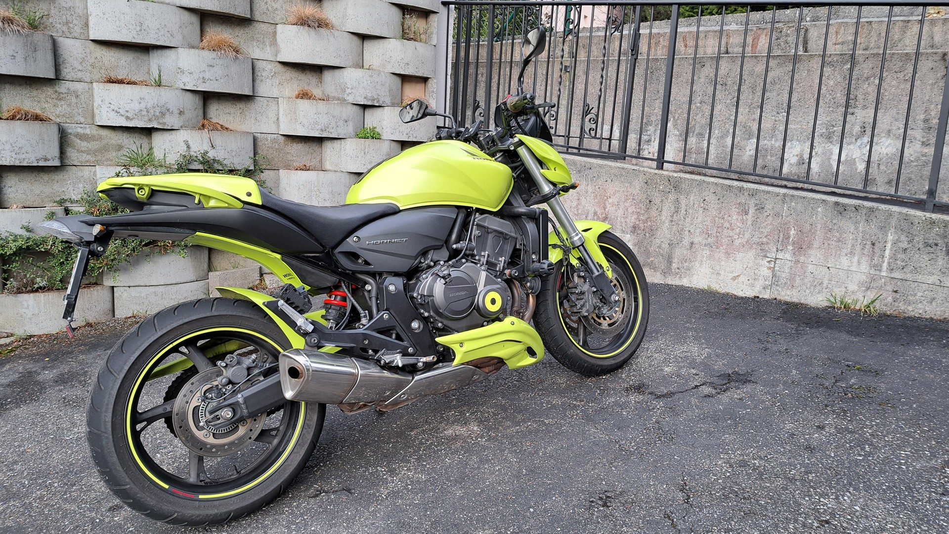 HONDA FA Hornet PC41 ABS-image-3