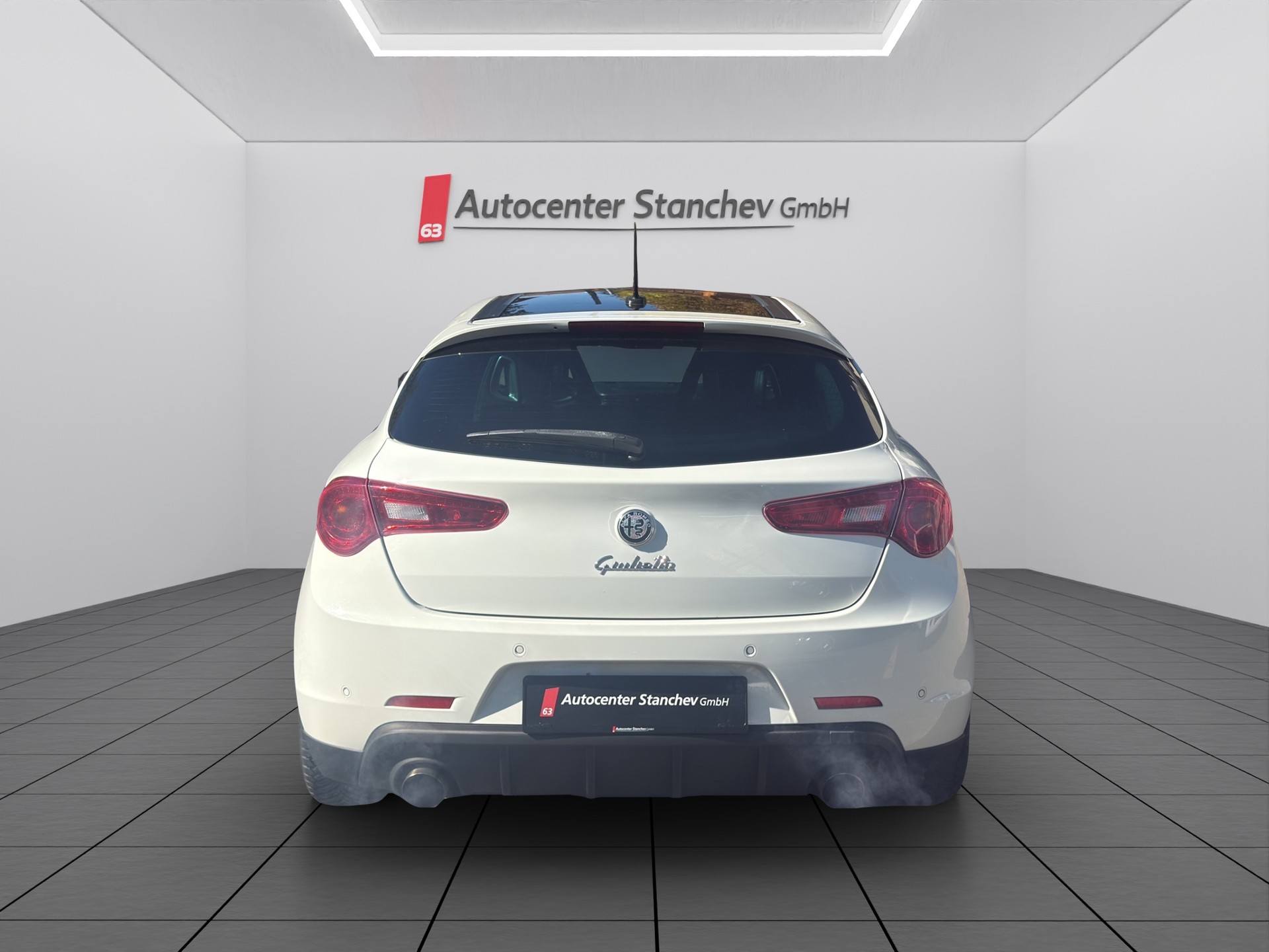 ALFA ROMEO Giulietta 1750 TBi Quadrifoglio Verde TCT-image-4