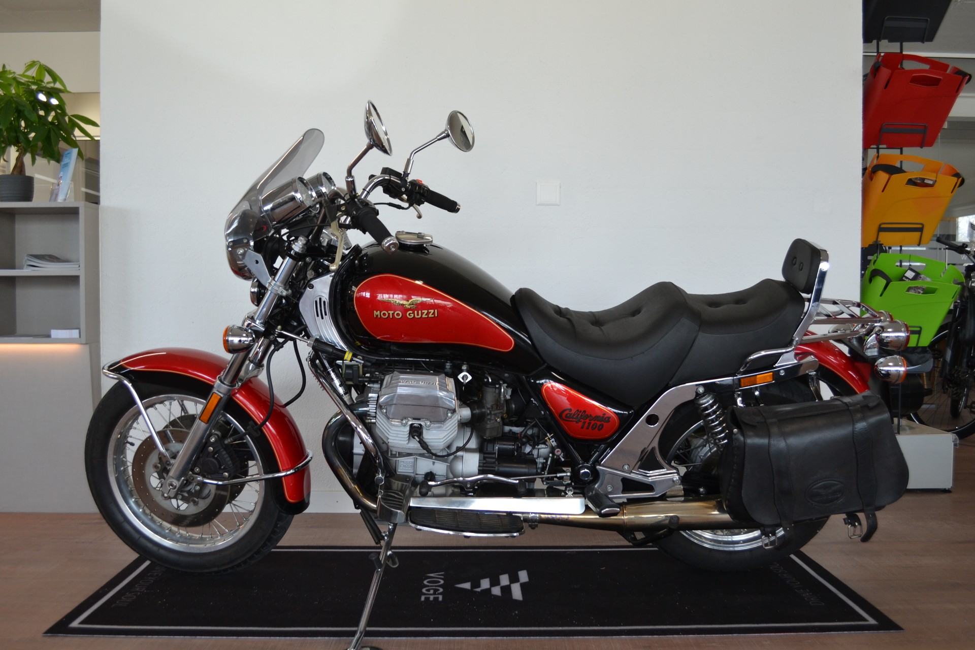 MOTO GUZZI California 1100C-image-3