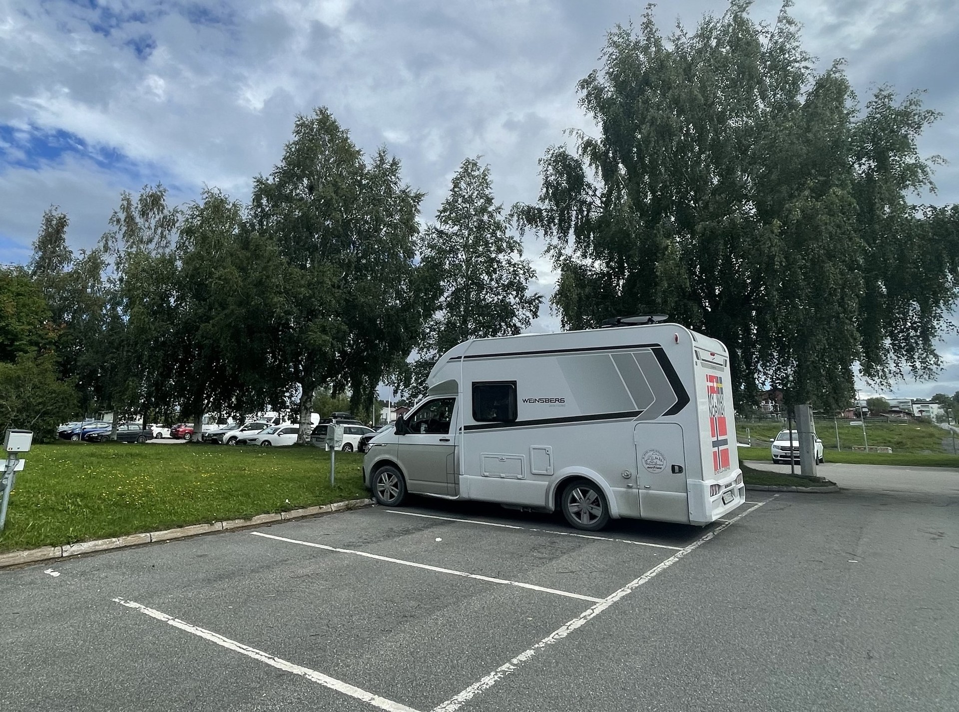 WEINSBERG VW T6.1 Bulli-image-1