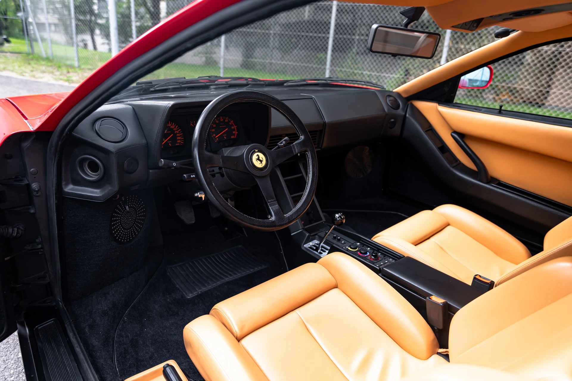FERRARI Testarossa-image-1