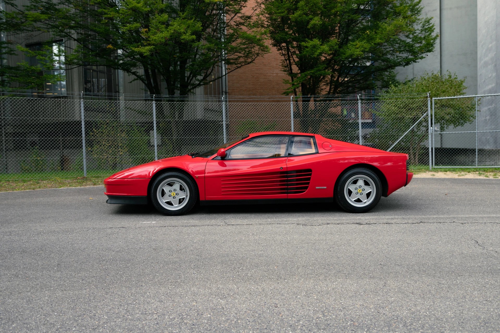 FERRARI Testarossa