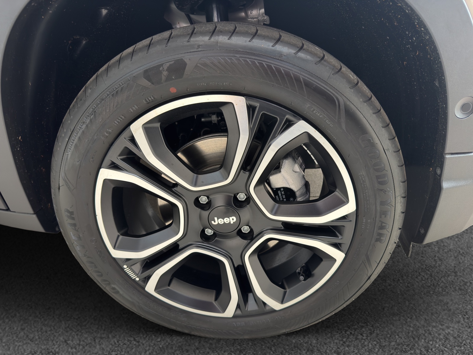 JEEP Avenger 1.2 Turbo MHEV Summit-image-19
