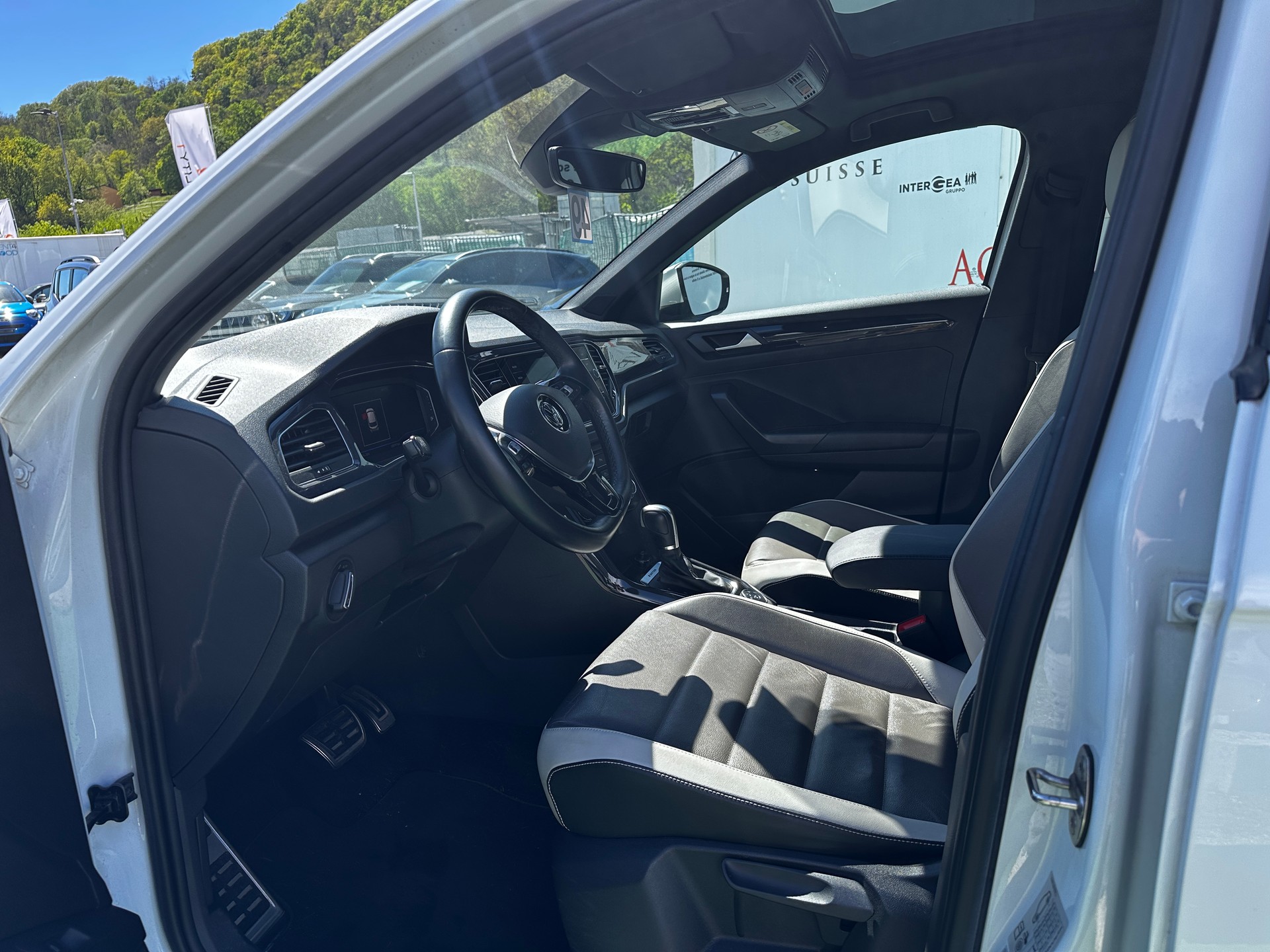 VW T-Roc 2.0 TSI Sport DSG 4Motion-image-7
