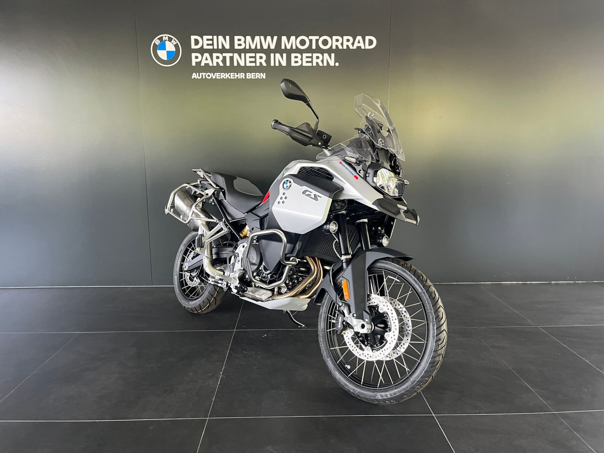 BMW F 900 GS Adventure-image-1