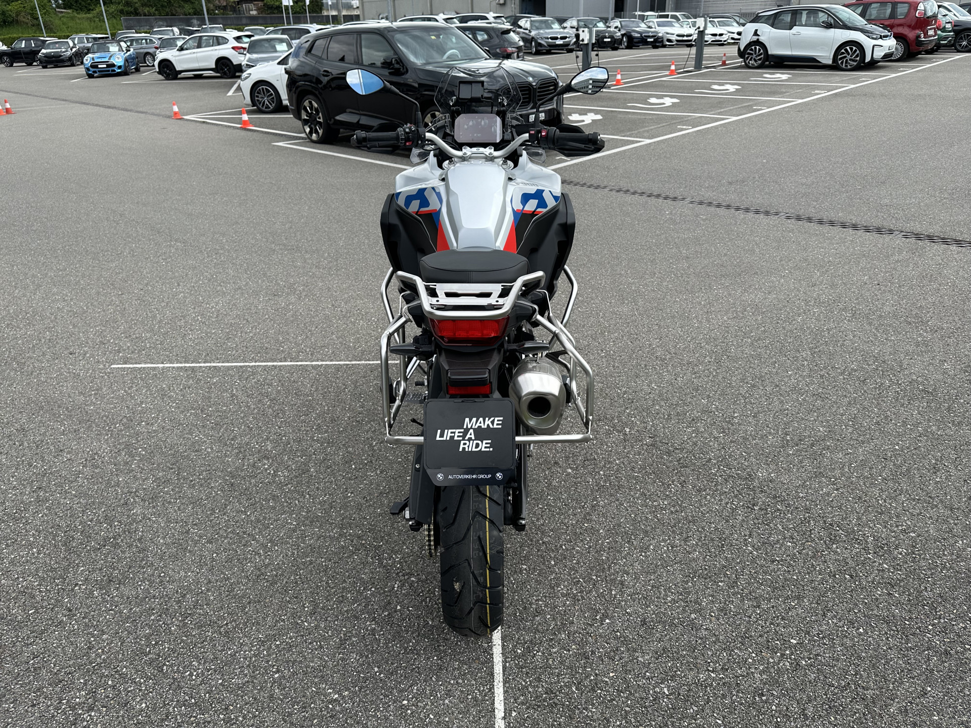 BMW F 900 GS Adventure-image-7