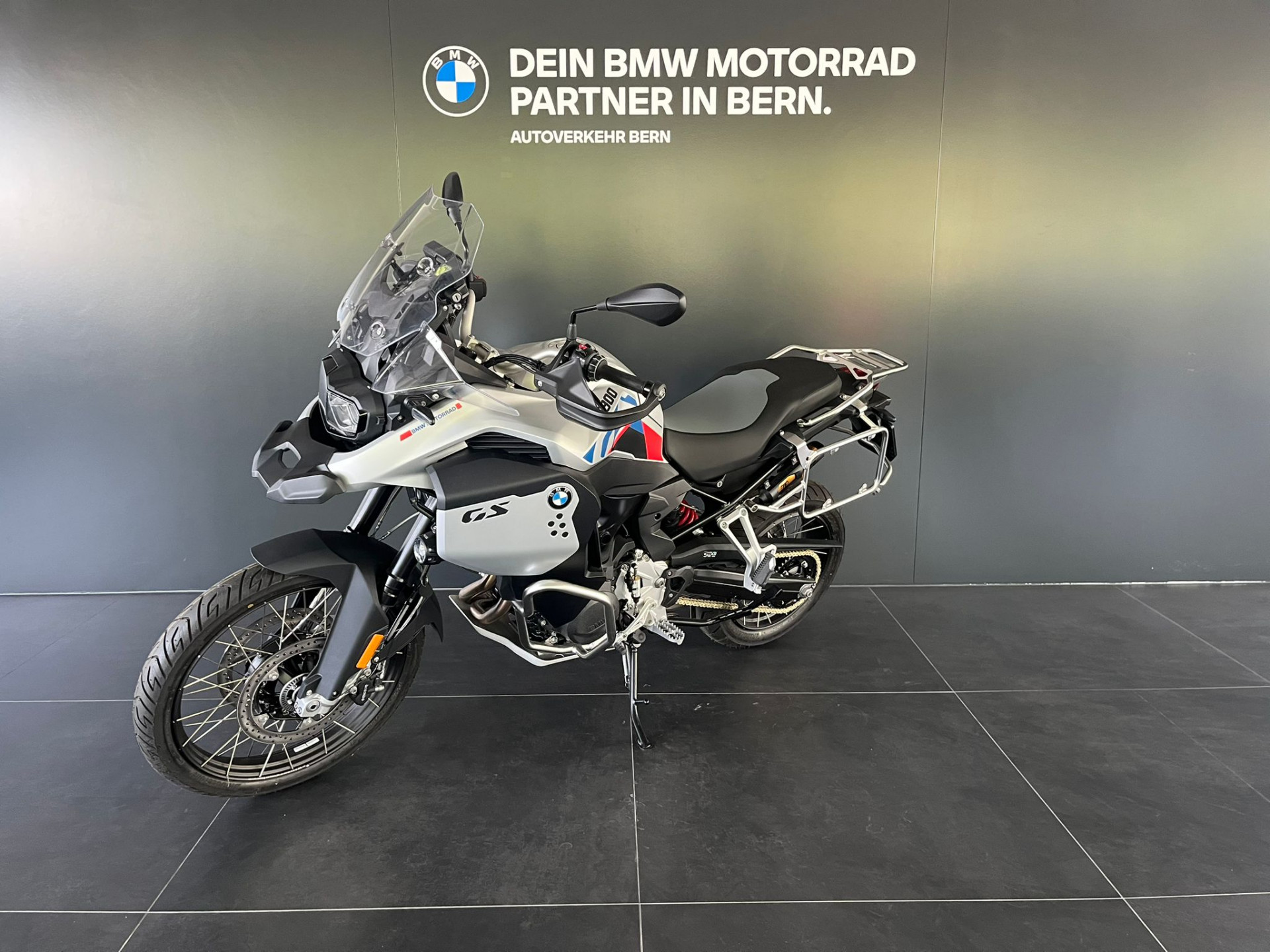 BMW F 900 GS Adventure-image-2