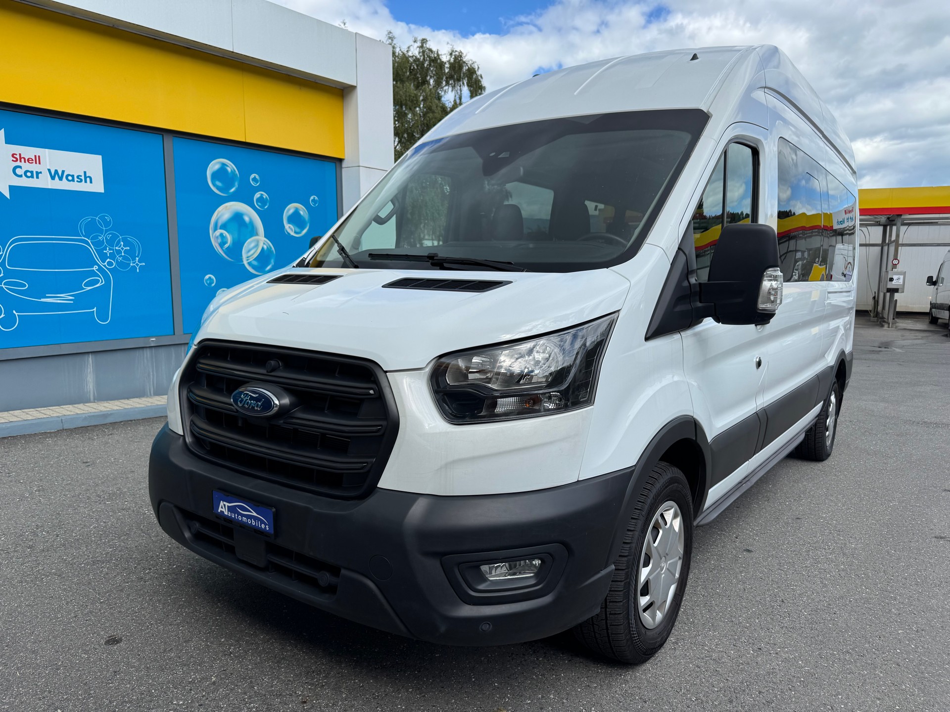 FORD Transit 410 L3H2 Trend RWD A-image-2